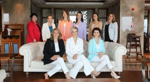 Oya Eroğlu BUİKAD'ta bir kez daha başkan seçildi