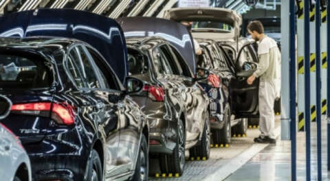 Otomobillere kur zammı yolda!