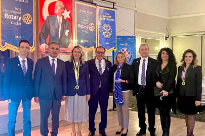 YILDIRIM BAYEZİD’İN ROTARY MESLEK HİZMET ÖDÜLLERİ  SAHİPLERİNİ BULDU