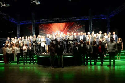 Bursa'da 'İpek Böceği İhracat Ödülleri' sahibini buldu