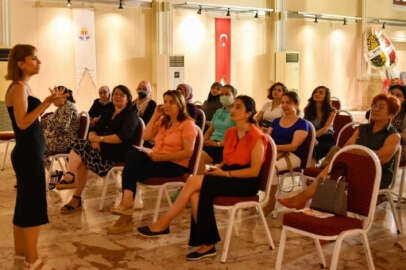 Kadınlara ekonomik fırsatlardan eşit yararlanma eğitimi