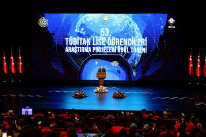 MEB ile Baykar arasında imzalar atıldı! Başarılı öğrencilere 'Baykar Bursu'