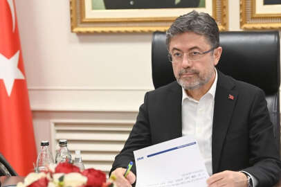 Bakan Yumaklı selden etkilenen Düzce’de