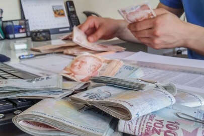 Bankalardan dikkat çeken karar! 25 ay sonra ilk kez...