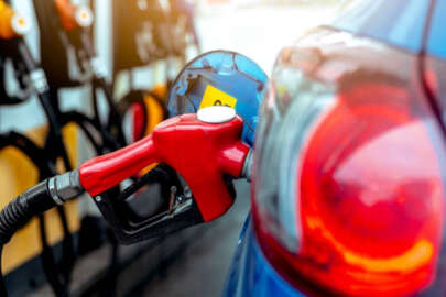 Benzinde tabela yine değişti: Litre fiyatları 37 liraya yaklaştı...