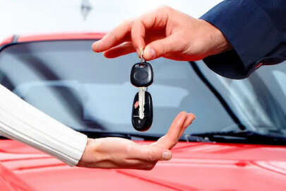 İkinci el araçta yeni dönem her şeyi değiştirdi! Açık oto pazarına koştular...