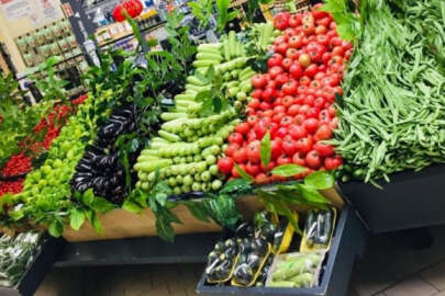 Bakan Bolat'tan fahiş fiyat ve stokçuluk açıklaması! 'Fırsat vermeyeceğiz'