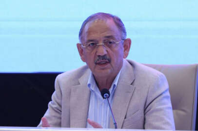 Bakan Özhaseki "Çok riskli" diyerek açıkladı: O binalar ilk etapta yıkılacak