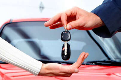 Araç alacaklar dikkat! Lüks otoda satışlar durdu: