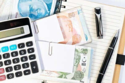 Emekli maaşları ile ilgili kulisler hareketlendi! İkramiye mi kök maaşa zam mı?