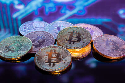 Hangi sanat eserleri kaç Bitcoine alındı Bitcoin ve sanat: