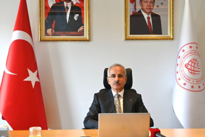 Havalimanı sayımızı 61'e çıkaracağız Bakan Uraloğlu açıkladı: