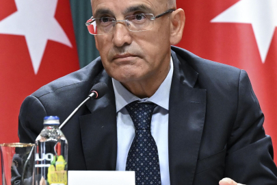 Cari açığın 15 milyar dolara gerilemesini bekliyoruz. Bakan Şimşek: