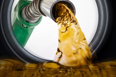 Akaryakıtta tabela yeniden değişti: