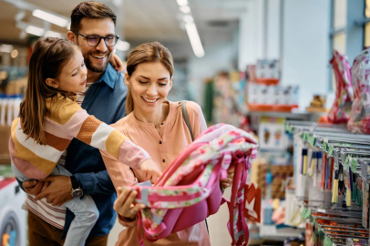 okul alışverişinde gören veliler şaştı kaldı...