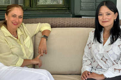 “Hekimlik, bireye dokunmak; gönüllülük, topluma dokunmaktır.”