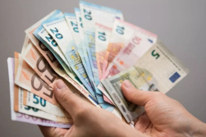 Dolar, 2026'da 53'ü görecek!