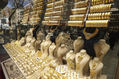 Altın fiyatları kuyumcuyu isyan ettirdi!