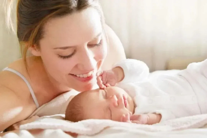 SGK, 8 ayda yaklaşık 325 milyon lira 'Emzirme Ödeneği' verdi.