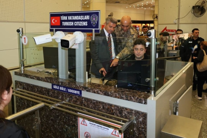 Sarp Sınır Kapısı’ndan 9 ayda 4 milyona yakın yolcu geçti.