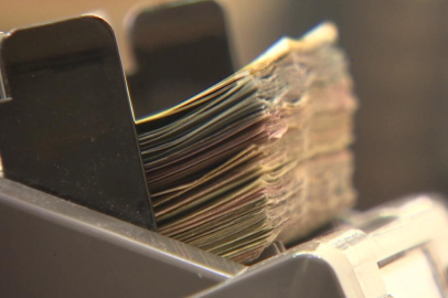 Bankalar en fazla krediyi imalat sanayiine sağladı.