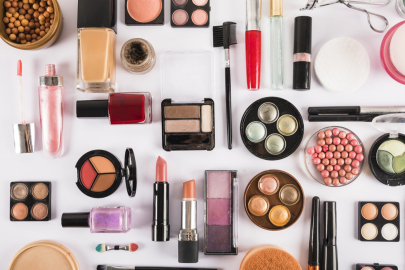 Kozmetik zincirinin 11 ürününde tespit edildi!