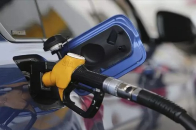 Akaryakıtta tabela yeniden değişti: