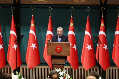 Üniversite öğrencilerinin burs ve öğrenim kredileri zamlandı: