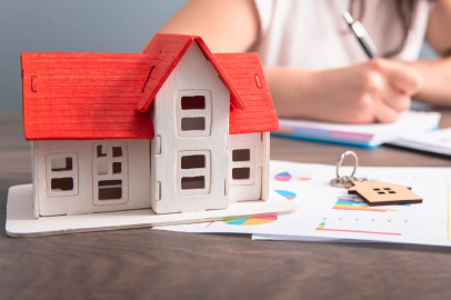 Evi boşaltsa da masraflar ona kaldı!