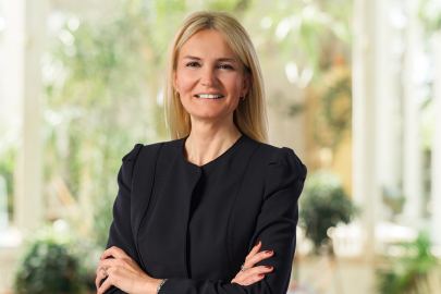 TKYD'de ilk kez kadın başkan göreve geldi.