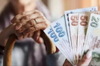 Emekli bayram ikramiyesi için 3 senaryo!