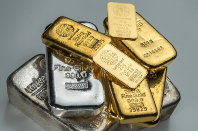 Altın yönünü yukarı çevirdi!