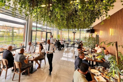 Restoran ve kafelerde yeni dönem! Kalorisine kadar artık bilinecek...